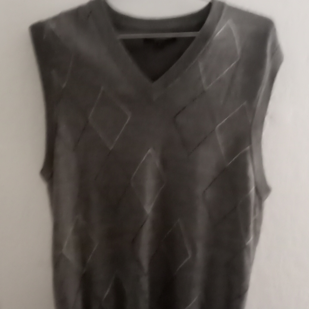 Vneck men's sweater vest